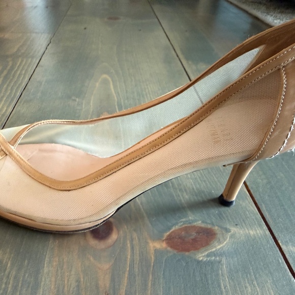 Stuart Weitzman Cream Mesh Peep-toe heels, made in Spain, size 8 - Picture 6 of 6